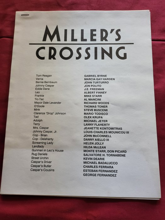 " MILLER`S CROSSING " - GABRIEL BYRNE - Press Kit with 7 photos