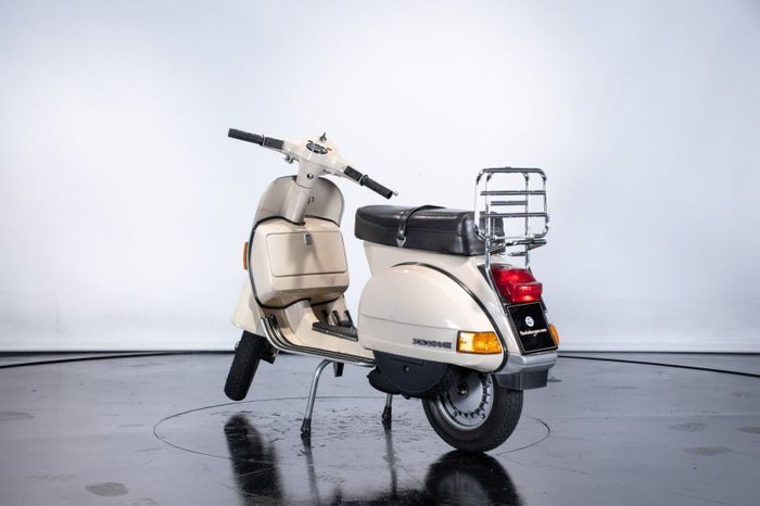 Piaggio - Vespa PX 150 E - 1984