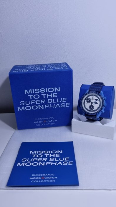 Swatch - MoonSwatch Mission to the Super Blue Moonphase - Ingen mindstepris - Unisex - 2020+