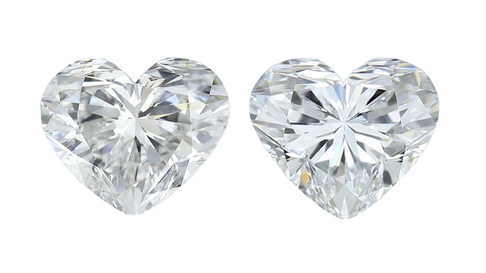 2 pcs Diamant  (Natur)  - 2.40 ct - Hjerte - G - VVS1, VVS2 - Gemological Institute of America (GIA) - fantastisk par