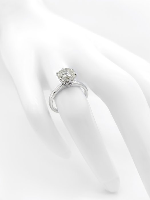 Ring - 14 karat Hvidguld -  2.01ct. tw. Diamant (Natur)