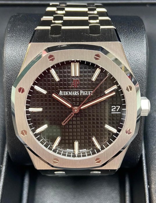 Audemars Piguet - Royal Oak - 15500STOO1220ST03 - Mænd - 2019