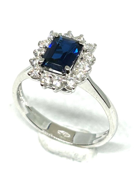 Ingen mindstepris - Ring - 18 kraat Hvidguld -  1.82ct. tw. Safir - Diamant