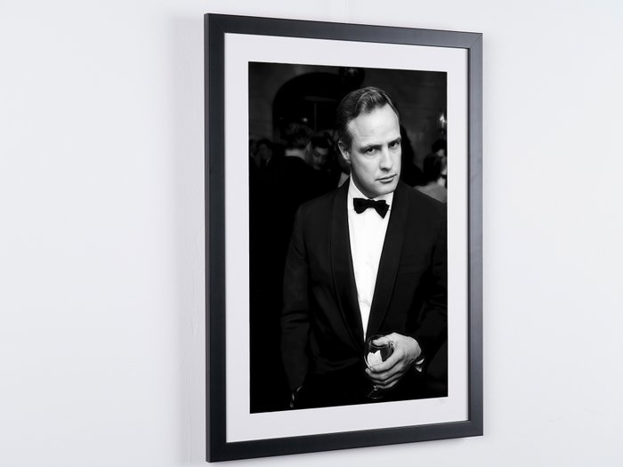 The Godfather, Marlon Brando - Fine Art Photography - Luxury Wooden Framed 70X50 cm - Limited Edition Nr 02 of 30 - Serial ID 16403 - Original Certificate (COA), Hologram Logo Editor and QR Code - 100% New items.