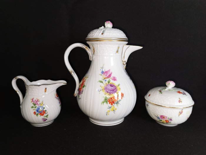 Meissen - Kaffeservice (15) - Per 6 persone con fiori e insetti - 1.Wahl -Neu Brandenstein ott - Porcelæn