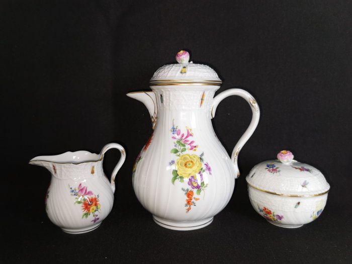 Meissen - Kaffeservice (15) - Per 6 persone con fiori e insetti - 1.Wahl -Neu Brandenstein ott - Porcelæn