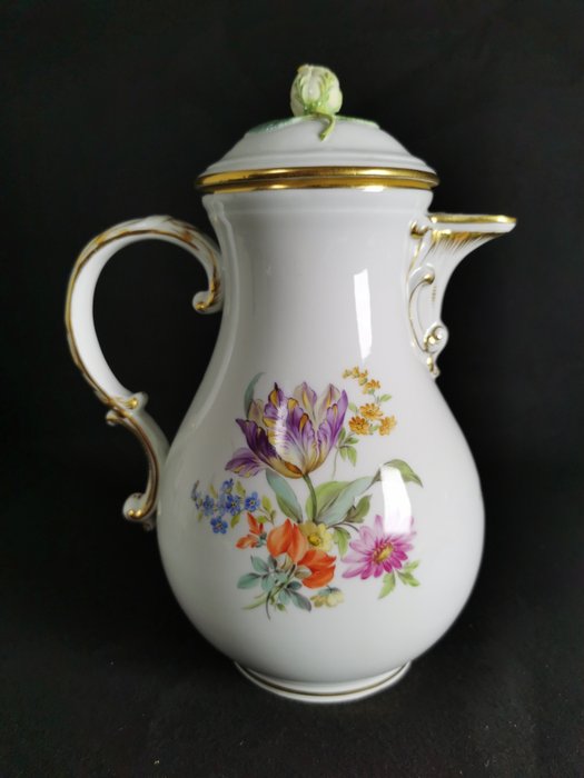 Meissen - Kaffekande - Motivi Fiori e insetti, 1.Wahl - (1900 - 1910) Altezza 26 cm - Porcelæn