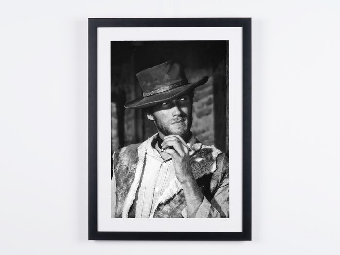 For a Few Dollars More (1965) - Clint Eastwood as "Monco" - Fine Art Photography - Luxury Wooden Framed 70X50 cm - Limited Edition Nr 01 of 30 - Serial ID 80035 - Original Certificate (COA) Hologram Logo Editor and QR Code - 100% New items