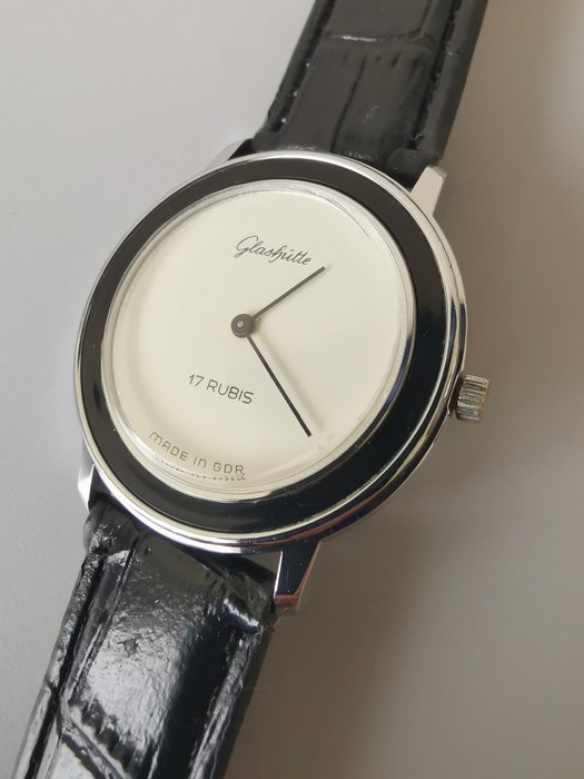 Glashütte - Ingen mindstepris - Mænd - 1980-1989