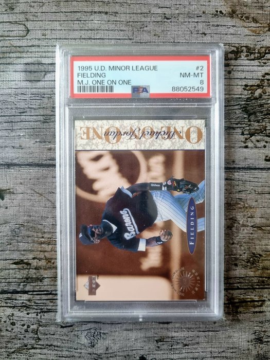 1995/96  96/97 - Skybox Upper Deck - Michael Jordan - Holographic Refractor WCG 10  One on One PSA 8 - 1 Mixed collection