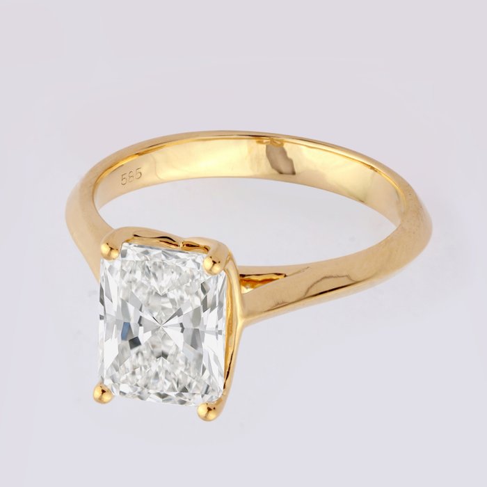 Ring - 14 karat Gulguld -  3.22ct. tw. Diamant (Laboratoriedyrket)