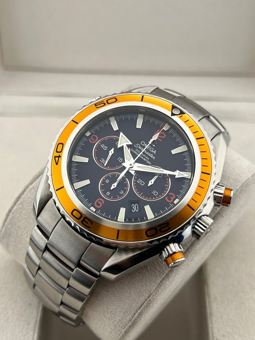 Omega - Seamaster Planet Ocean 600M - 2210.50.00 - Mænd - 2000-2010