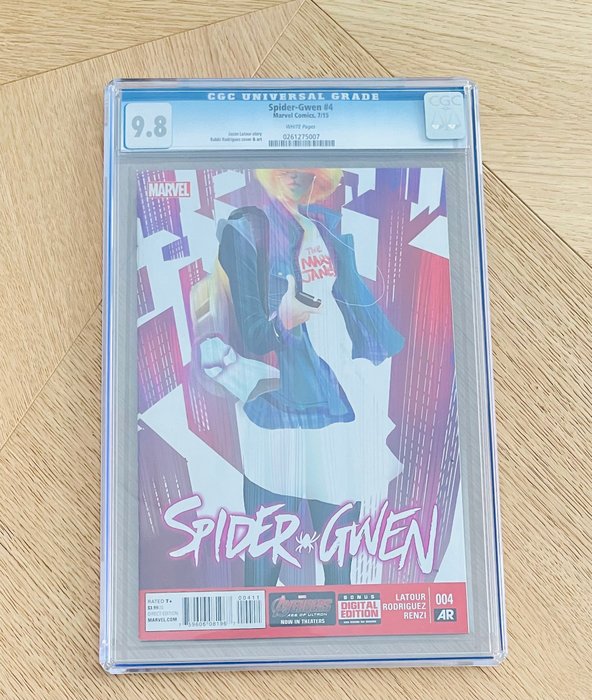 Spider-Gwen #4 - CGC Graded 9.8 - Hæftet - (2015)