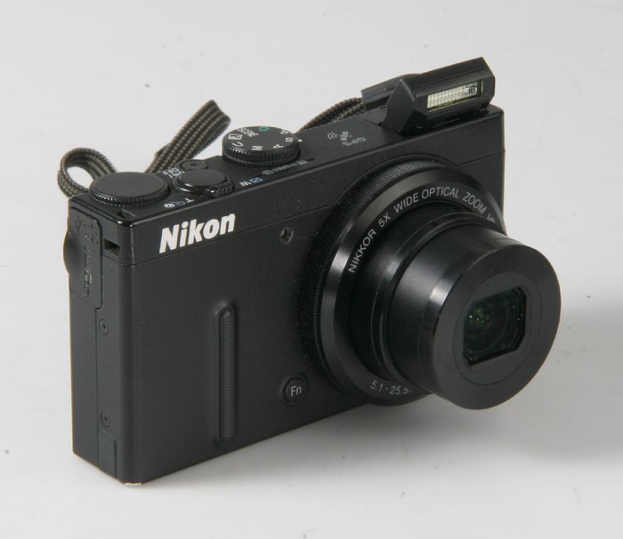 Nikon Coolpix P330 - 12 MP - Digitalt kompaktkamera