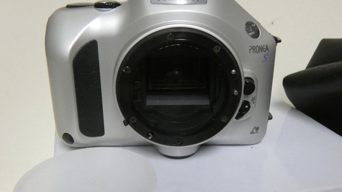 Nikon Pronea  S   Advanted: Analogt kamera