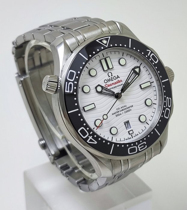 Omega - Seamaster Diver Co-Axial Master Chronometer - 210.30.42.20.04.001 - Mænd - 2011-nu