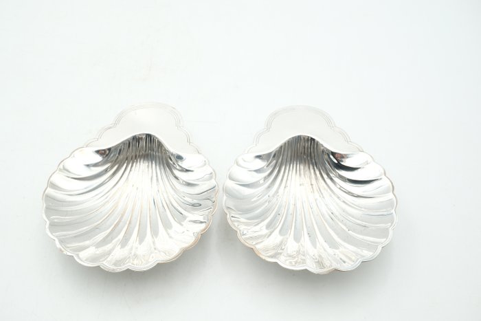 International Silver Company - Figur - Pair of shells - Forsølvet