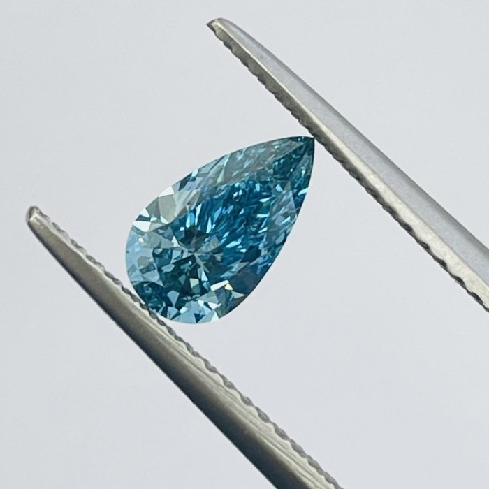 2 pcs Diamant  (Farvebehandlet)  - 1.40 ct - Pære - Fancy vivid Grønlig Blå - VS1, VVS1 - Gemological Institute of America (GIA) - Naturlig jordudvundet diamant