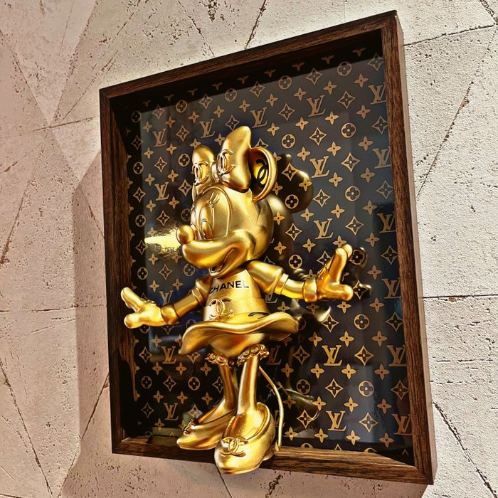 soul.arta - “Luxury Minnie  LV” 3D