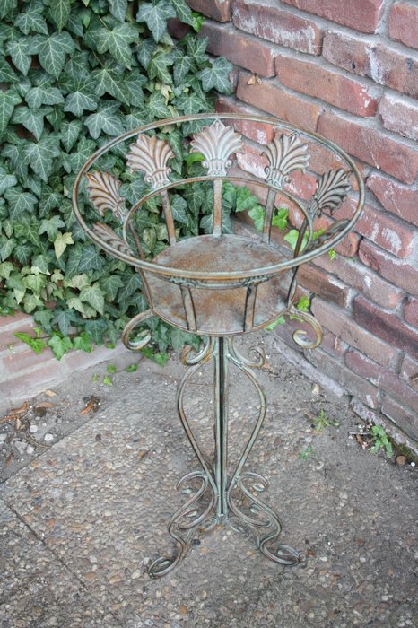 Large Plant Stand - 73 cm - Stand - Metal