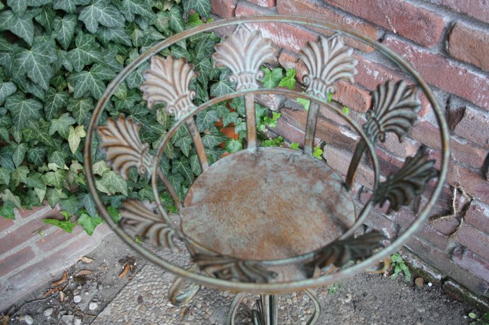 Large Plant Stand - 73 cm - Stand - Metal