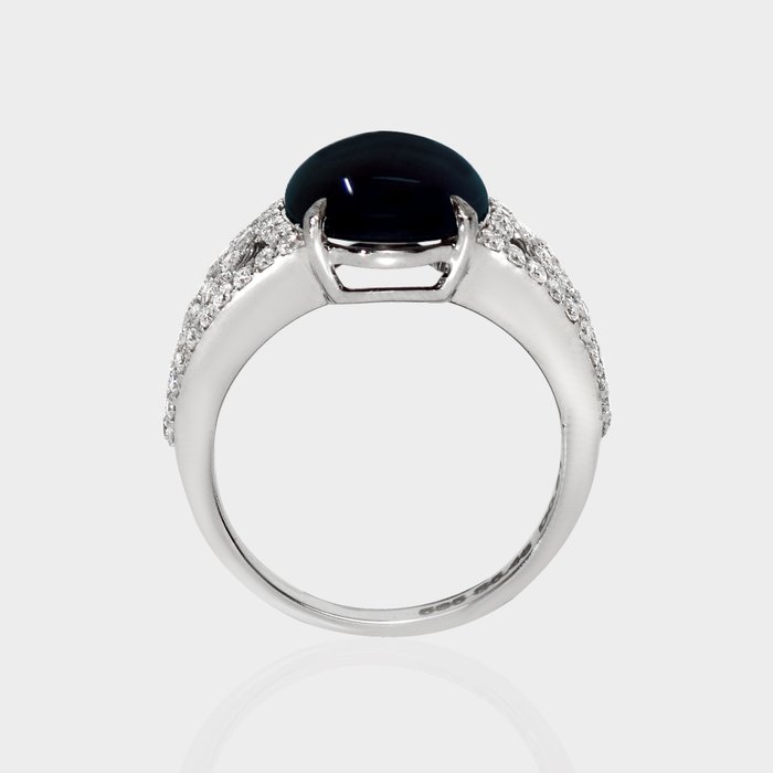 Ingen mindstepris - Ring - 14 karat Hvidguld -  6.07ct. tw. Safir - Diamant - IGI 5,46 ct Deep Blue