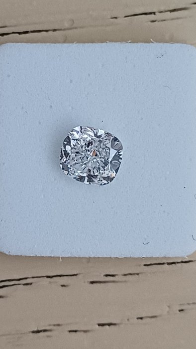 Ingen mindstepris - 1 pcs Diamant  (Natur)  - 1.02 ct - Pude - E - SI2 - Gemological Institute of America (GIA)