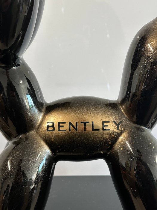 Daluxe Art - 1999 • Bentley Ballondog • XL