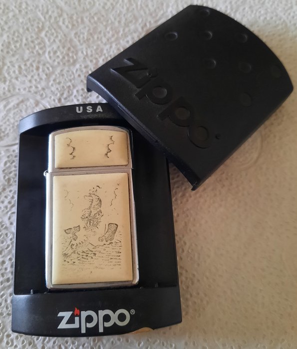 Zippo - 207 - Lighter - Messing