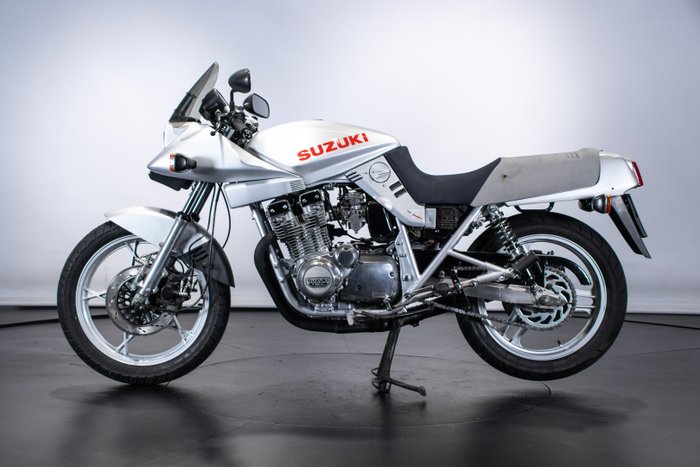 Suzuki - GS 1100 Katana - 1983