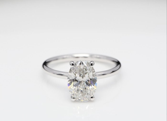 Ingen mindstepris - Ring - 18 kraat Hvidguld -  2.50ct. tw. Diamant (Laboratoriedyrket) - Oval E-VS2