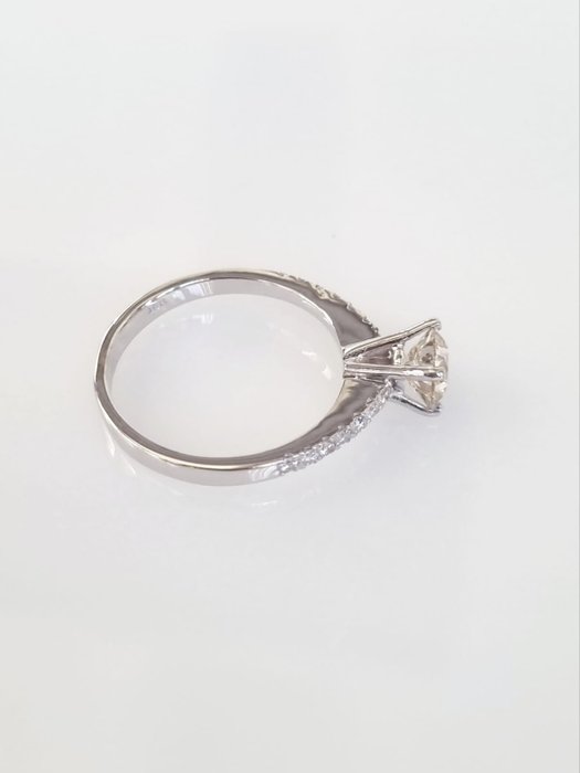 Forlovelsesring - 18 kraat Hvidguld -  1.11ct. tw. Diamant  (Natur)