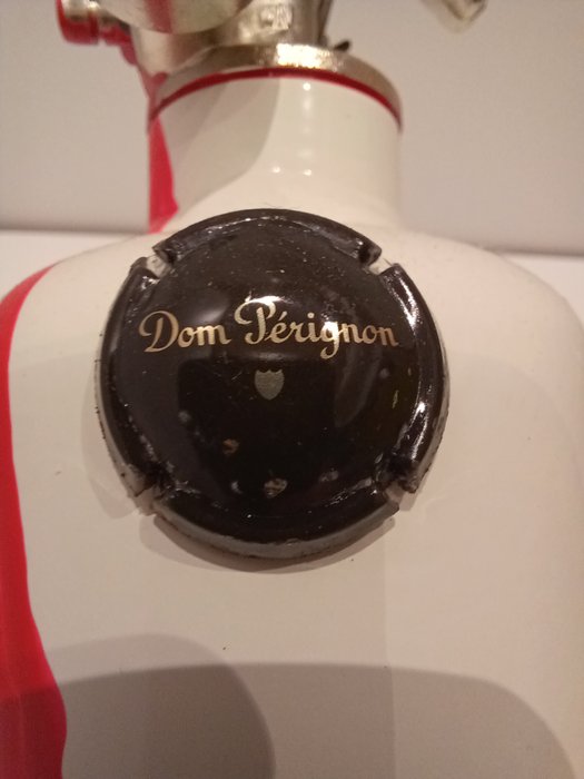 ARTNO - Dom Perignon Rosé Vintage 2004