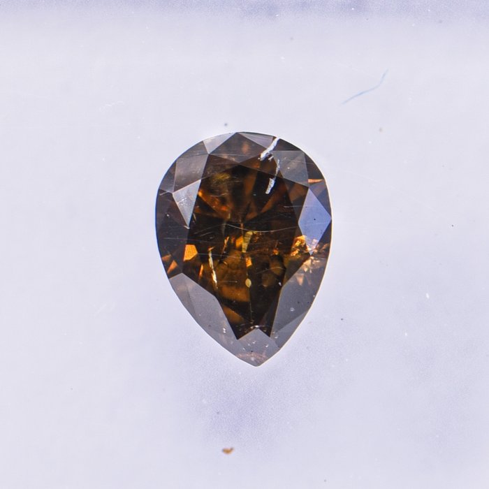 Ingen mindstepris - 1 pcs Diamant  (Naturfarvet)  - 0.33 ct - Pære - Fancy dark Brun Gul - SI2 - International Gemological Institute (IGI)