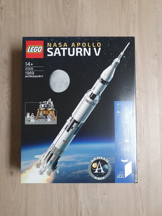 Lego - 21309 - NASA APOLLO SATURN V - 2020+ - Holland