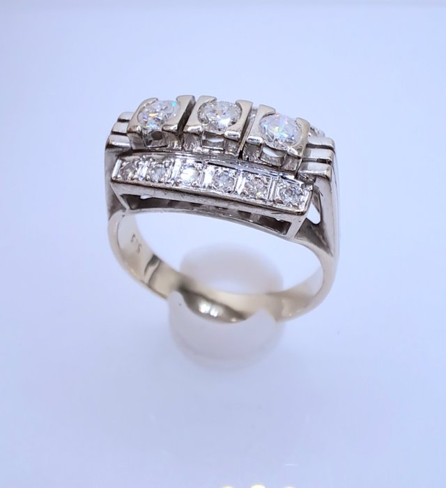 Ring - 14 karat Hvidguld -  0.94ct. tw. Diamant (Natur)