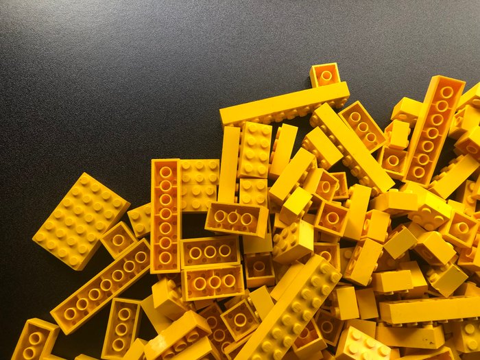 Lego - Geen serie - LEGO Partij van 1000 gram gele bouwstenen vanaf 2x2