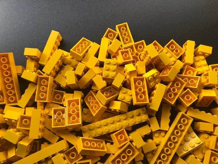 Lego - Geen serie - LEGO Partij van 1000 gram gele bouwstenen vanaf 2x2