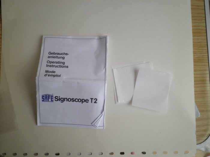 Frankrig  - SIGNOSCOPE T2 SAFE N°9875 med 220 V stikkontakt