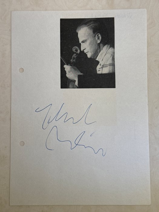 Yehudi Menuhin, Baron Menuhin (22 April 1916 – 12 March 1999) - Autograph signature of the famous violinist and conductor with picture - 1975