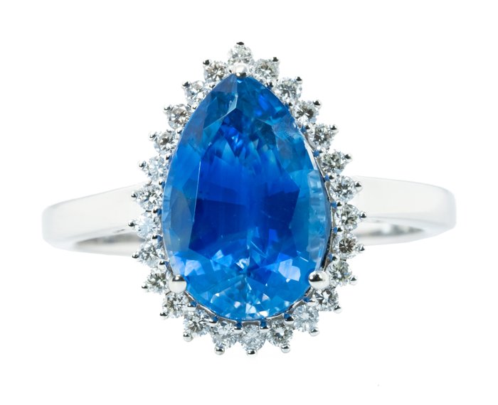 Ring - 18 kraat Hvidguld, 'Cornflower' Blue (Ceylon) -  4.03ct. tw. Safir - Diamant - 0,28ct -SI