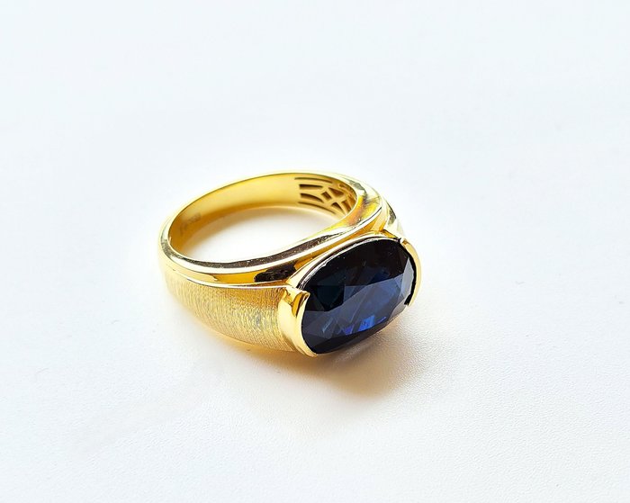 Ingen mindstepris - Ring - 18 kraat Gulguld -  11.06ct. tw. Safir - 11.06, Blå