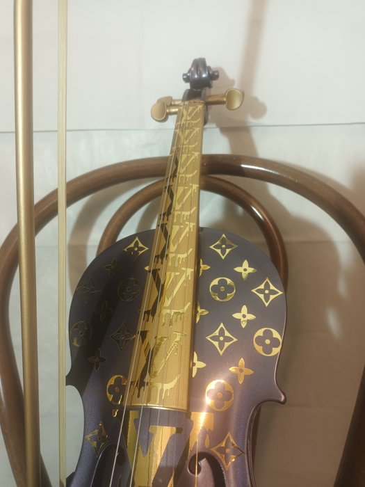 fppopart - Louis Vuitton Violon 60 cm VIOLET MÉTALLISÉ EDITION