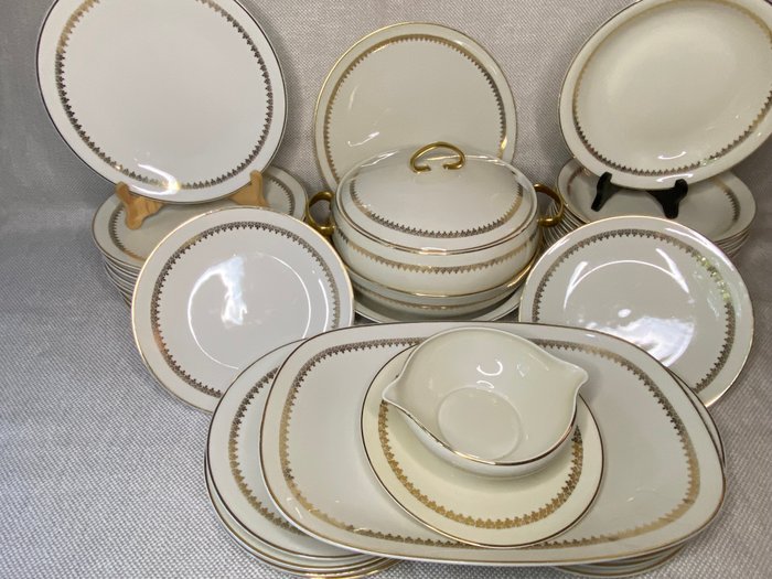 Raynaud  Co Limoges - Middagssæt til 12 (42) - Porcelæn