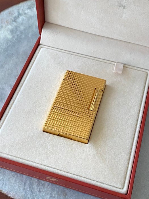 S.T. Dupont - Rare Vintage Ligne 1 Diamond Head Style with Box - Lighter - Forgyldt