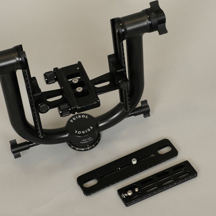 FEISOL UA-180 Carbon U Mount Support Trefodsstativ