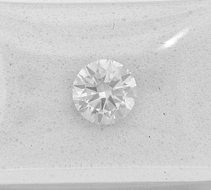 1 pcs Diamant  (Natur)  - 0.70 ct - Rund - F - SI1 - Gemewizard Gemological Laboratory (GWLab)