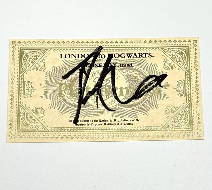 Harry Potter - Train ticket signed Daniel Radcliffe Harry Potter autograph Beckett BAS COA