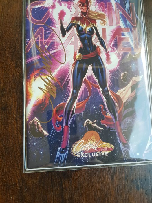 Captain Marvel #1 BIG KEY ISSUE ! Emerald City Comic Con Exclusive !! Totally SOLD OUT ! - Signed by J.Scott Campbell ! LIMITED only 1000 copies !! - 1 Signed comic - Første udgave