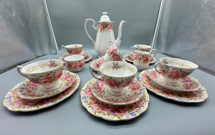 Hochwertiges Royal Albert - Serena - Bone China Kaffeeservice,21 teilig - Exquisite Sammlumg - Kaffesæt til 6 (21) - Porcelæn